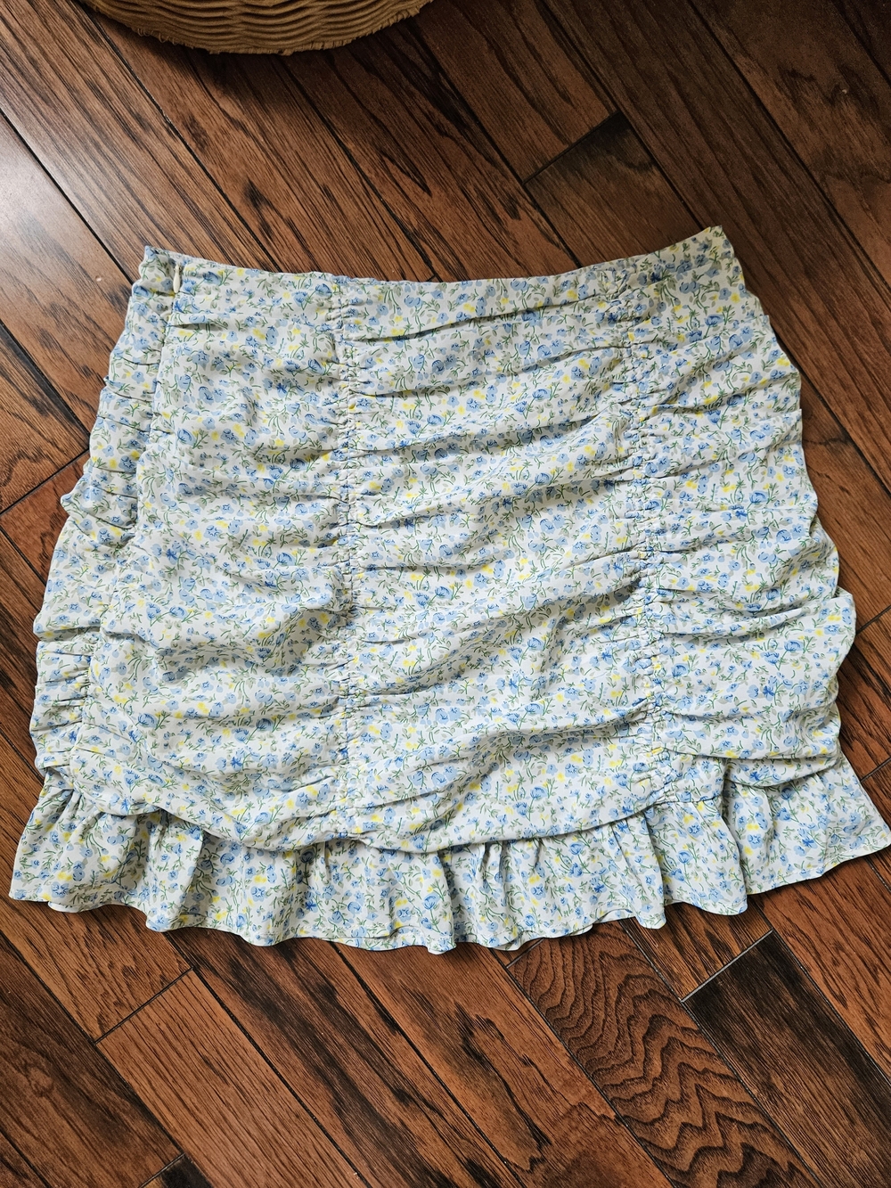 Floral Ruched Mini Skirt in Light Blue and Yellow - Picture 5 of 7